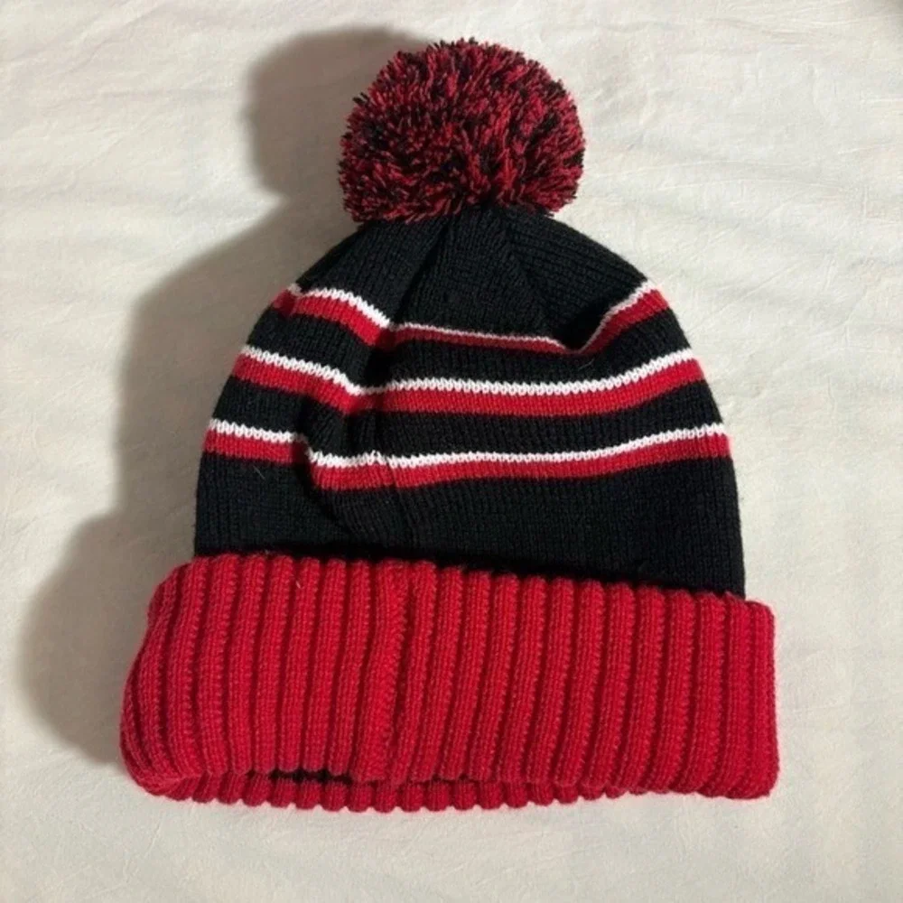 Raiders Unisex Striped Beanie - Picture 2 of 3